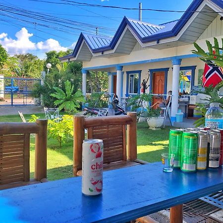 Jah'S Anemone Dive Guesthouse Moalboal Exterior photo
