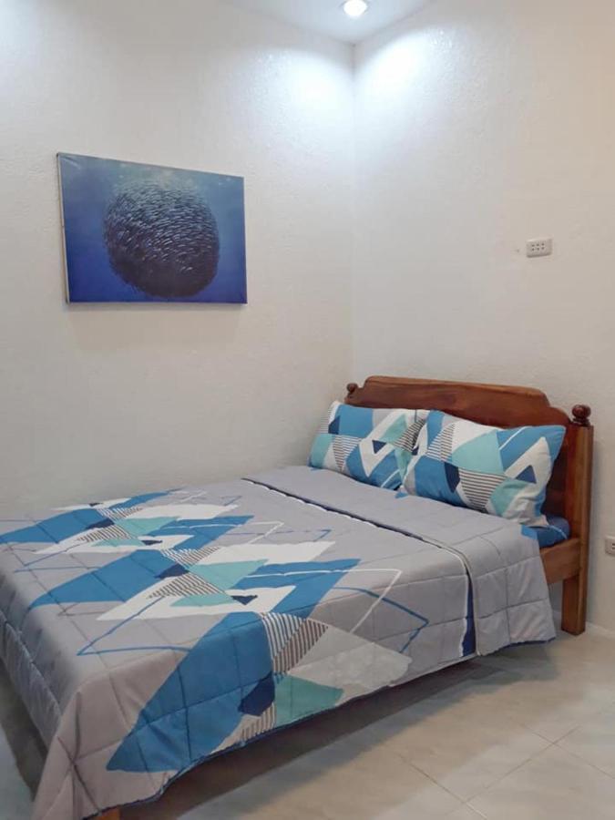 Jah'S Anemone Dive Guesthouse Moalboal Exterior photo