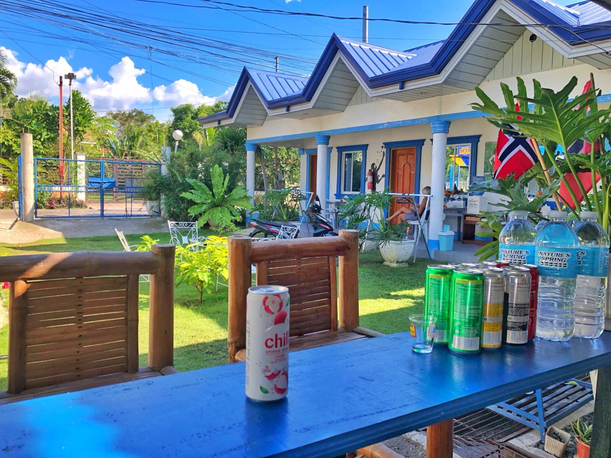 Jah'S Anemone Dive Guesthouse Moalboal Exterior photo