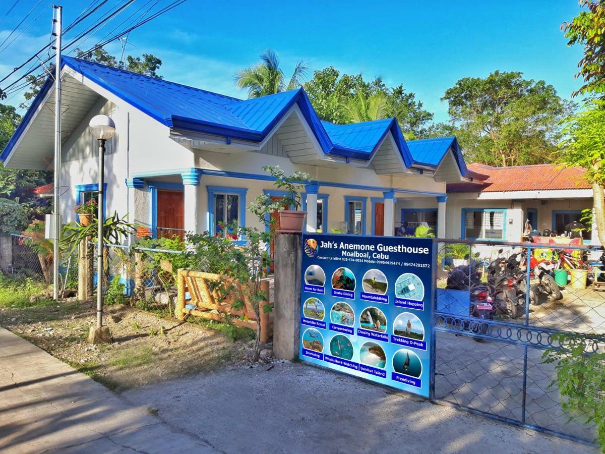 Jah'S Anemone Dive Guesthouse Moalboal Exterior photo